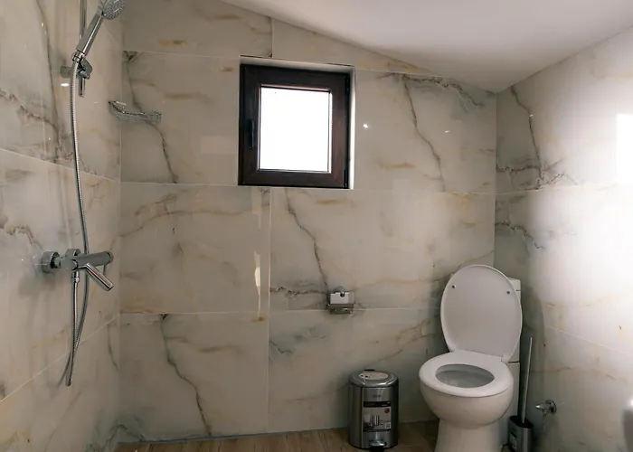 Nyaraló 'кадийца'