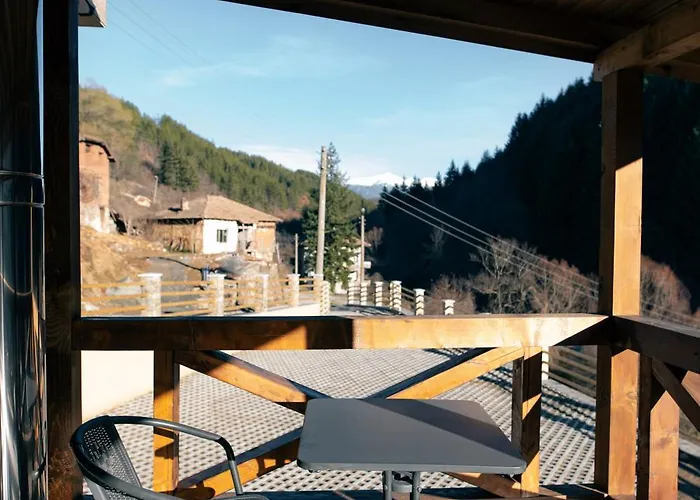 'кадийца' Nyaraló *